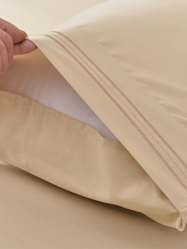 Beige Bamboo Bed Sheets - Cooling Comfort For Modern Bedrooms - Image 2